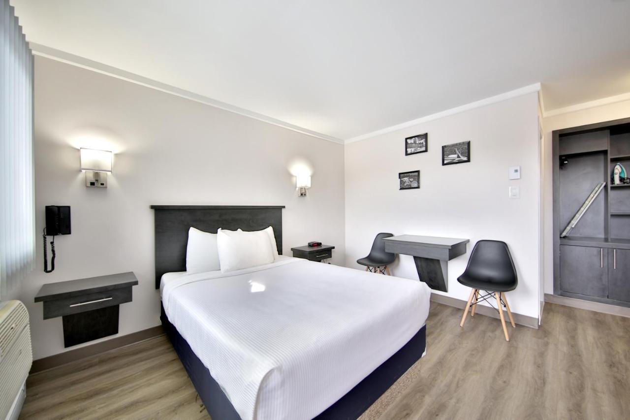 Motel Newstar Laval Ngoại thất bức ảnh