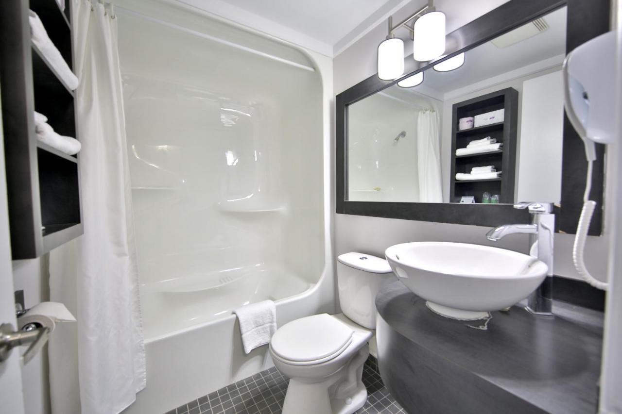 Motel Newstar Laval Ngoại thất bức ảnh